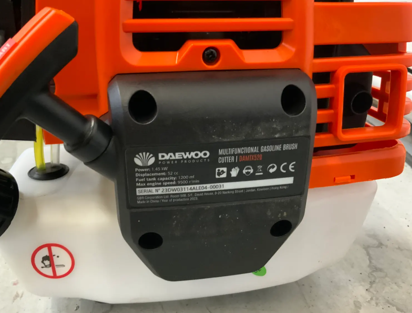 Daewoo - Multifunktionellt beskärningsverktygsset