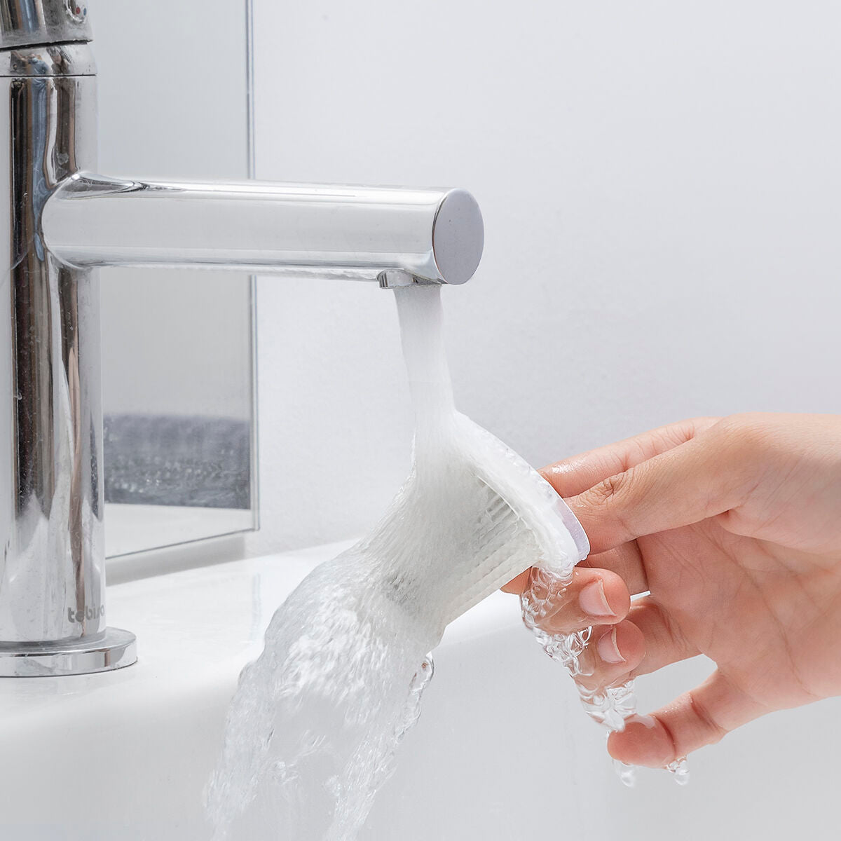 V14H58033289561F315AD6116BDE6AEE11A3R5270645P8