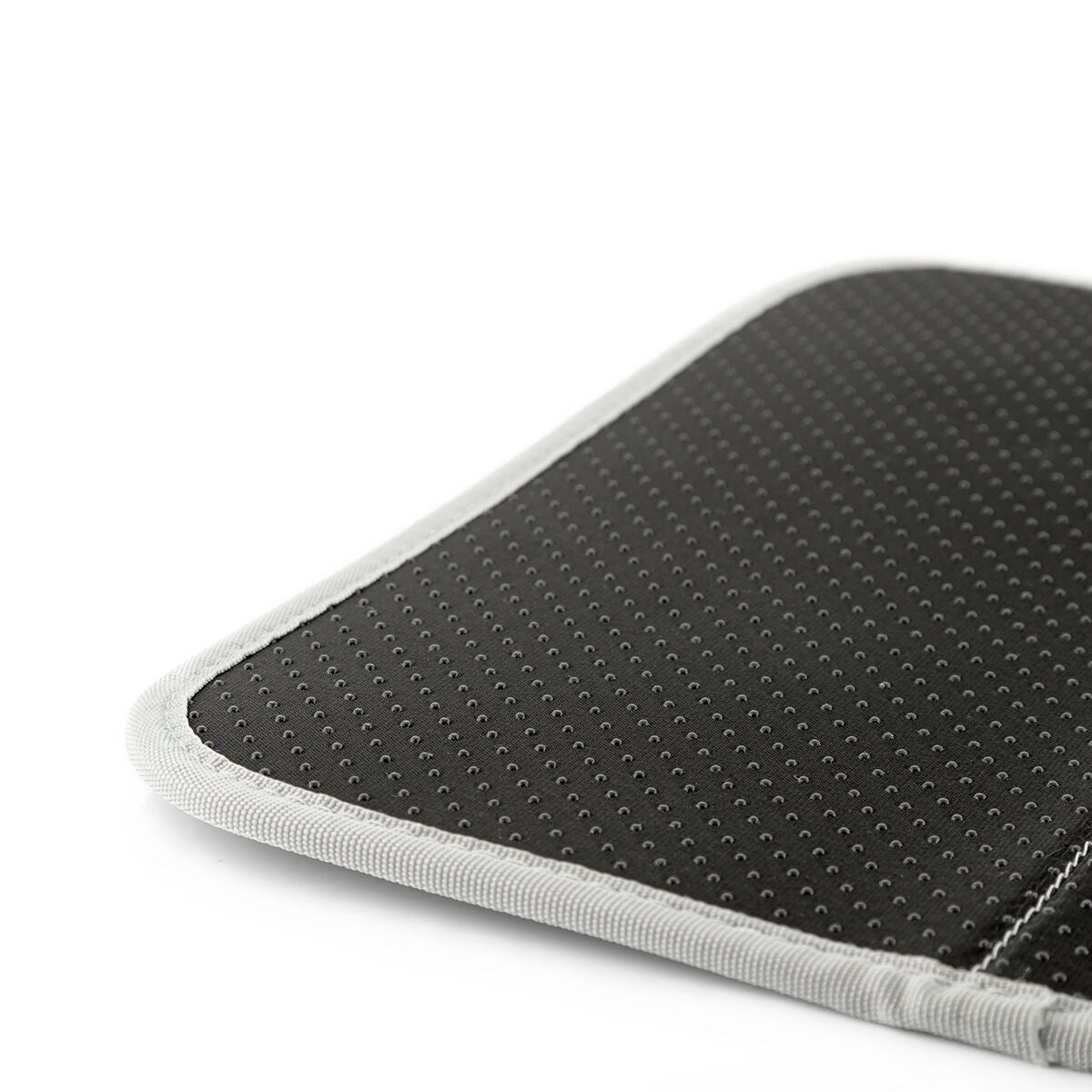 V15HB75E907BE8A073CD19BDB1541FA9FF4AR5270520P10